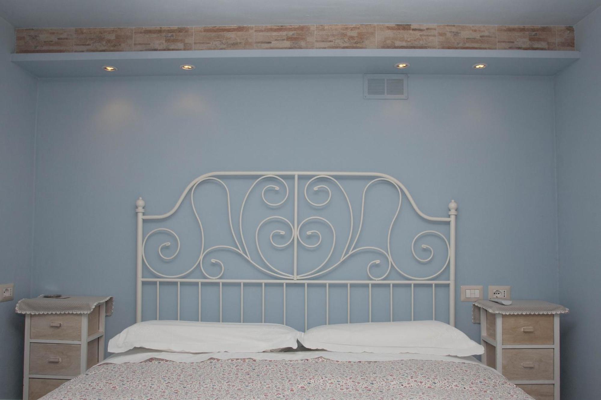 La Contrada B&B Casnate Con Bernate Exteriör bild